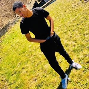 Meet your Posher, Donovan